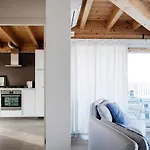 White Attic - By Myhomeincomo Camnago Volta
