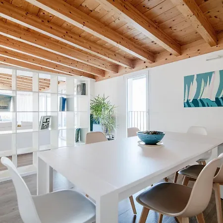 Apartment White Attic - By Myhomeincomo