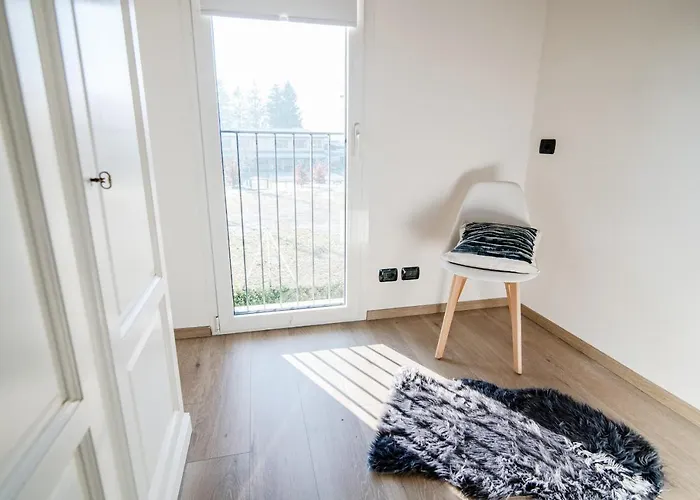 White Attic - By Myhomeincomo